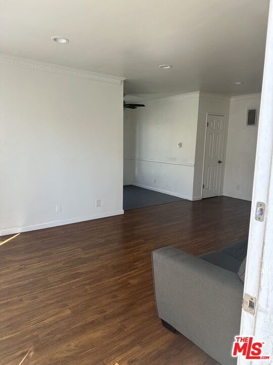 Photo - 1441 S Hayworth Ave Unidad 8