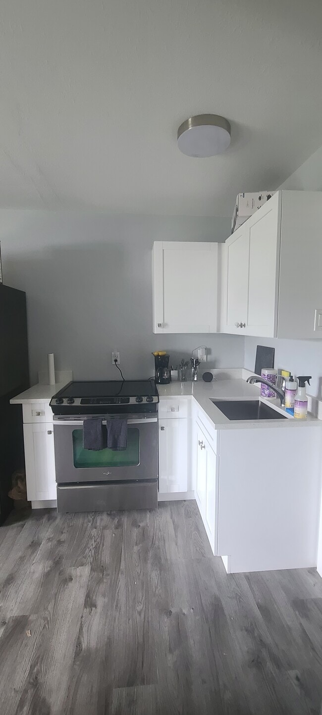 Photo - 19105 Holly Rd Unit 19105 Holly Rd