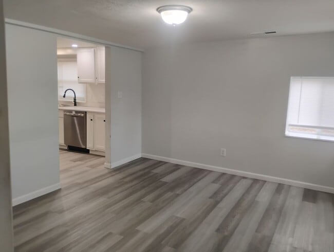 Photo - 1118 Parker Ave