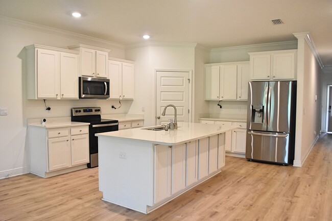 Photo - Almost New Four Bedroom in Marina Village