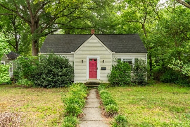 Photo - 713 W Knox St