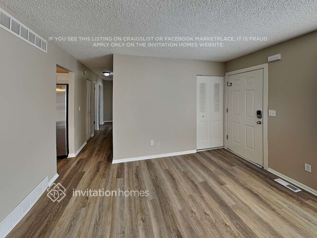 Photo - 9954 Columbine St