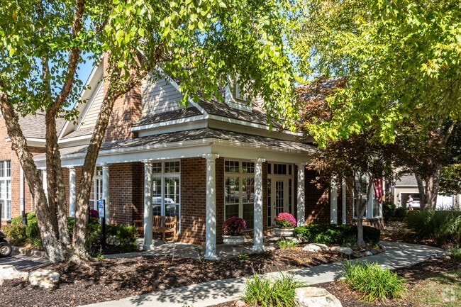 Leasing Office