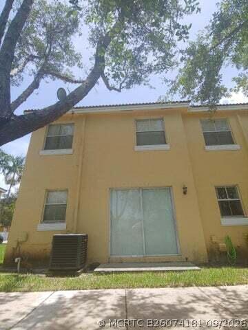 Photo - 2214 Shoma Dr