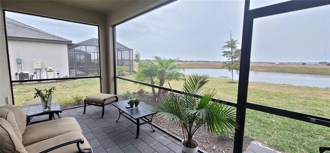 Photo - 15719 Islandwalk Ave