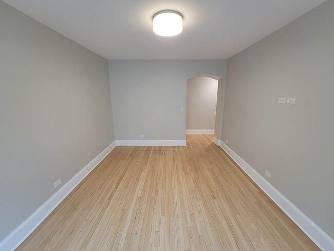 Photo - 6430 N Richmond St Unit 2W