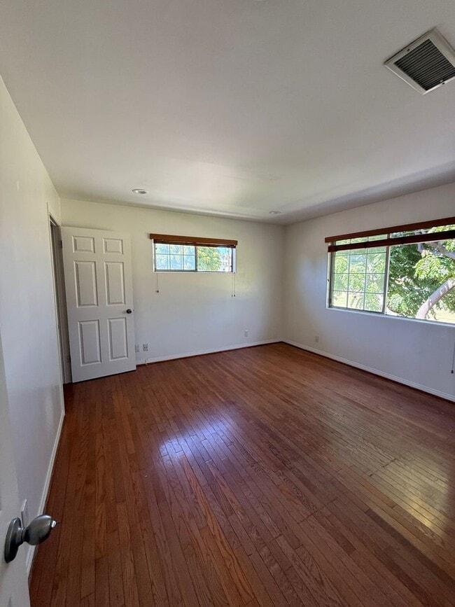 Photo - Washington Duplex Unit Back House
