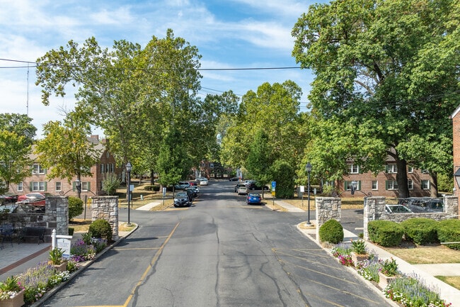 Photo - Olentangy Village