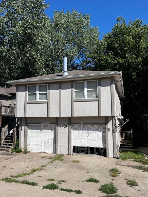 Building Photo - 8209 N Everton Ave Unit B Rental