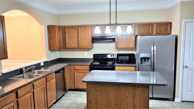 Photo - Beautiful Townhome - Great Location