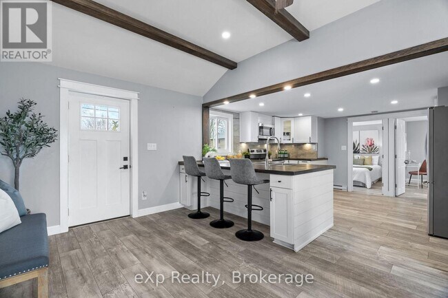 Photo - 236 Sydenham St