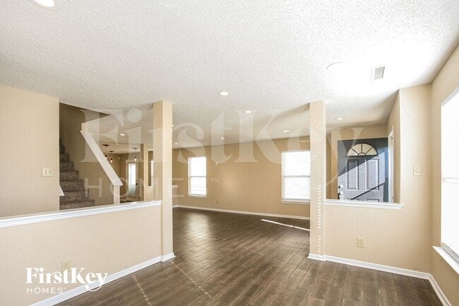 Photo - 12916 Courage Crossing