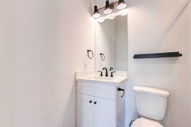 Photo - 2751 Freund St