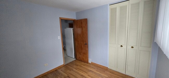 Bedroom #2 - Northeast Pic-02 - 5708 W Park Ave Unit 2