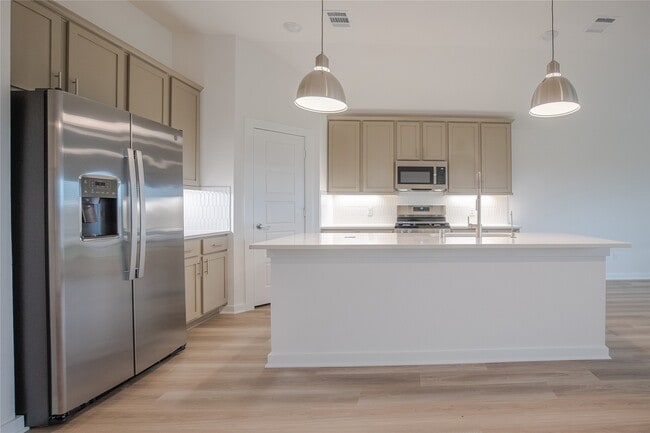 Photo - 5810 Sunkissed Dr