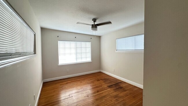 Photo - Charming 1BR/1BA Duplex in the Heart of Do... Unit 1