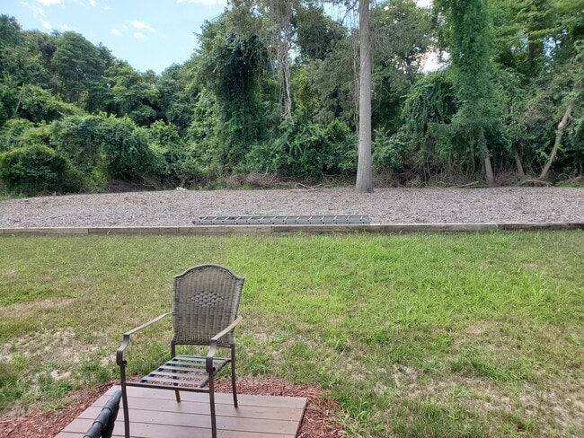109 Driftwood Ln