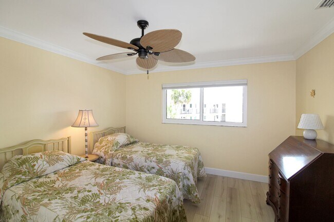 Photo - Bella Costa Seasonal Condo for Rent Unit 307