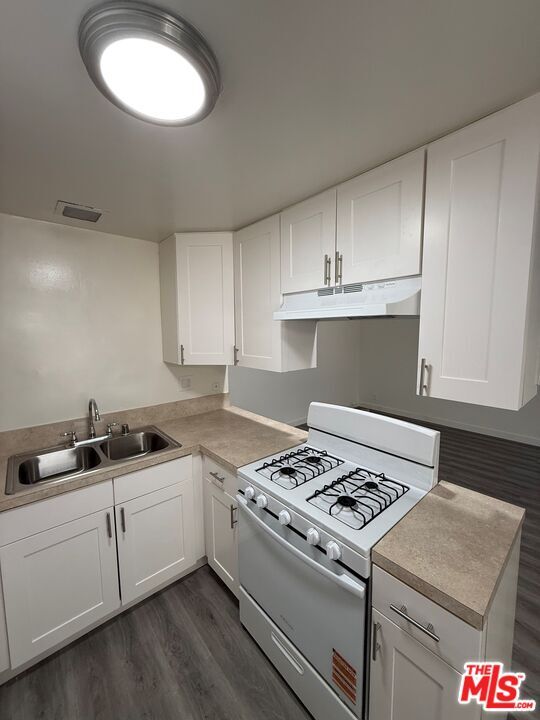 Photo - 13400 Cordary Ave Unit 28