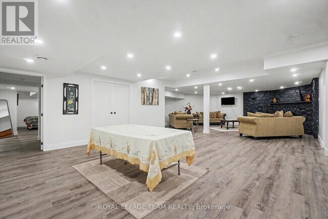 Photo - 1570 River Rd
