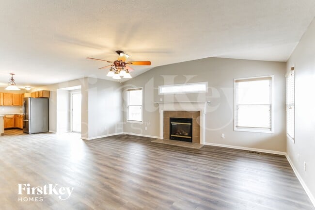 Photo - 11760 Chanticleer Dr NW