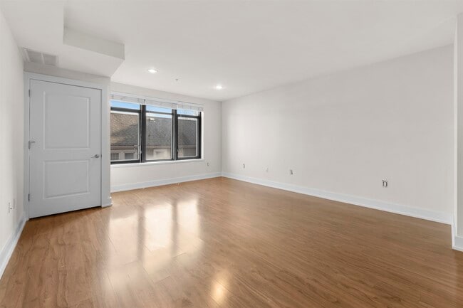 Photo - 1040 John F. Kennedy Blvd Unit 302