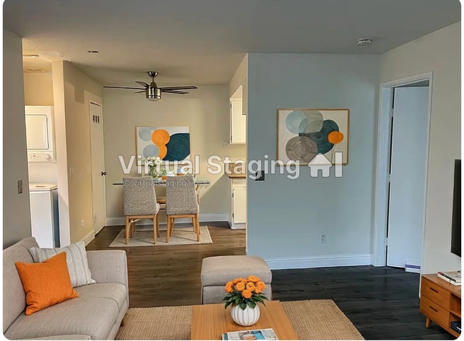 Building Photo - 2773 Meadowview Rd Unit 2773