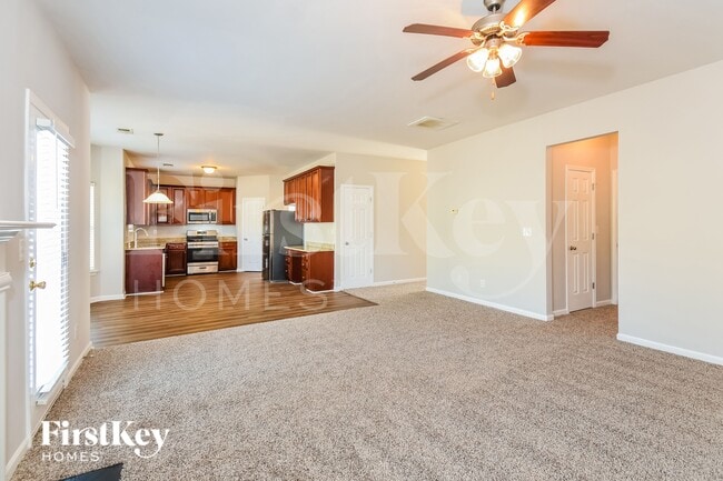 Photo - 4710 Fourth Rail Ln