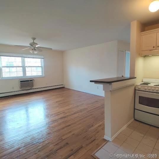 Photo - 394 Courtland Ave