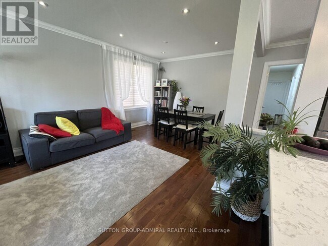 Photo - 81 Searle Ave