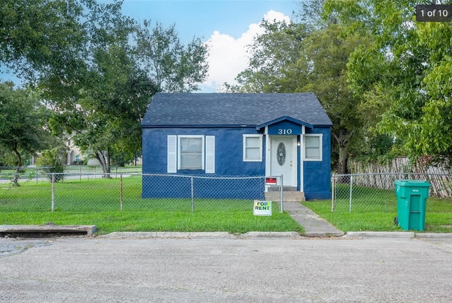 Photo - 310 S Farragut Ave House