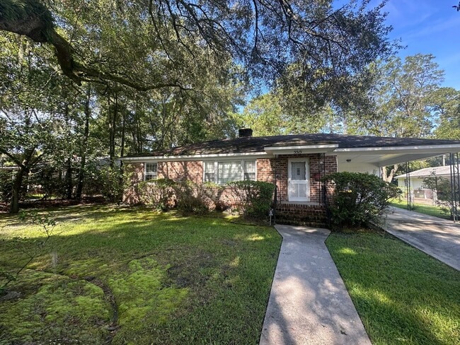 Building Photo - 5515 Habersham St