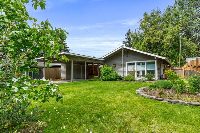 Building Photo - 5359 SE 91st Ave
