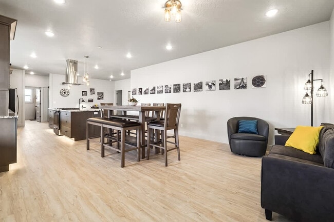 Photo - 303 CM Rdg Ln Unit SI ID1460943P