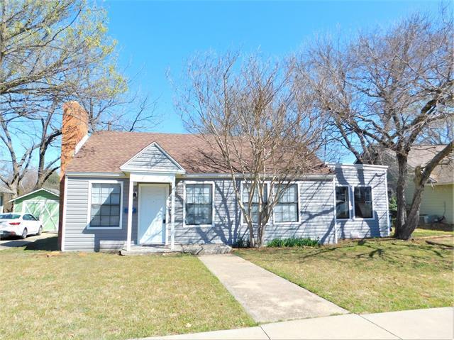 Photo - 814 Anderson St