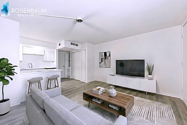 Photo - 6320 N 16th St Unidad 27