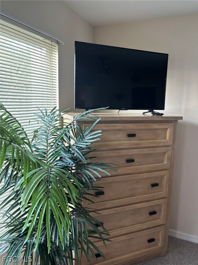 Photo - 4500 SE 5th Pl Unit 106