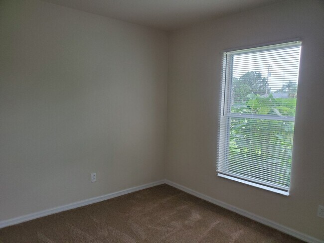 Photo - 965 Eisenhower Blvd Unit 965 Eisenhower Blvd #1