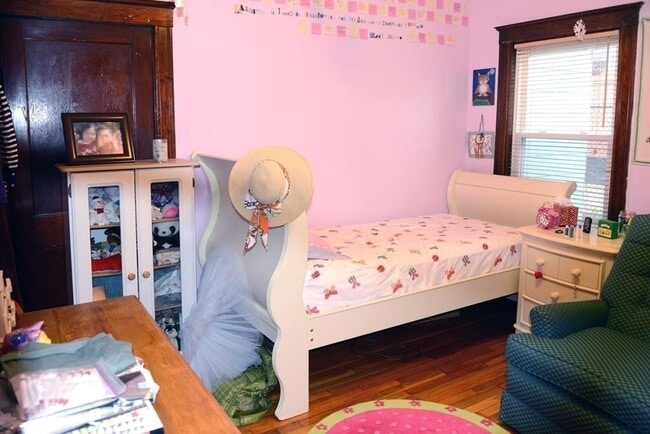 Photo - 17 Sunset St Unit 1