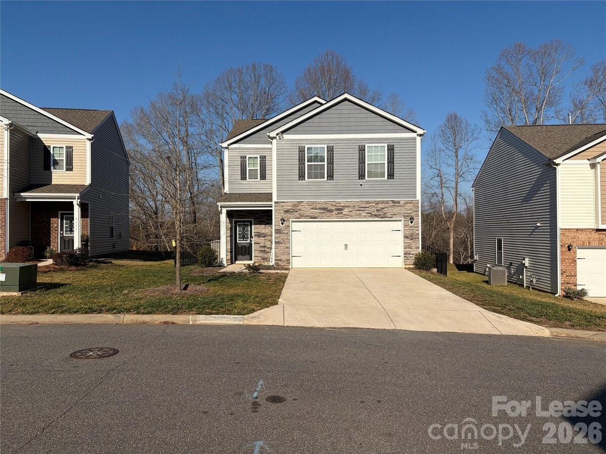 Photo - 4119 Village Blvd NW