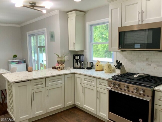 Photo - 26 Winthrop Rd