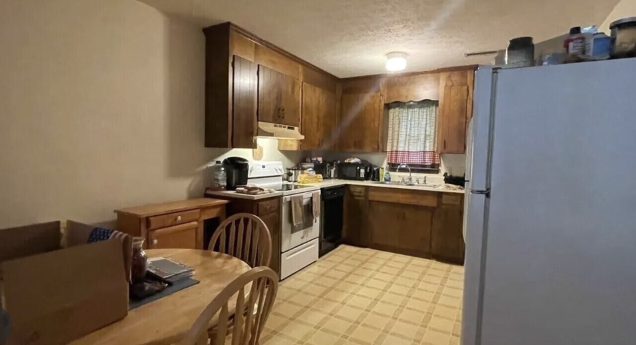 Deer Creek Condo Unit A Condo for Rent in Lynchburg, VA