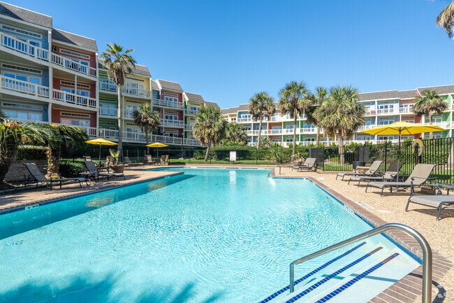 Building Photo - Oceanfront Lofts