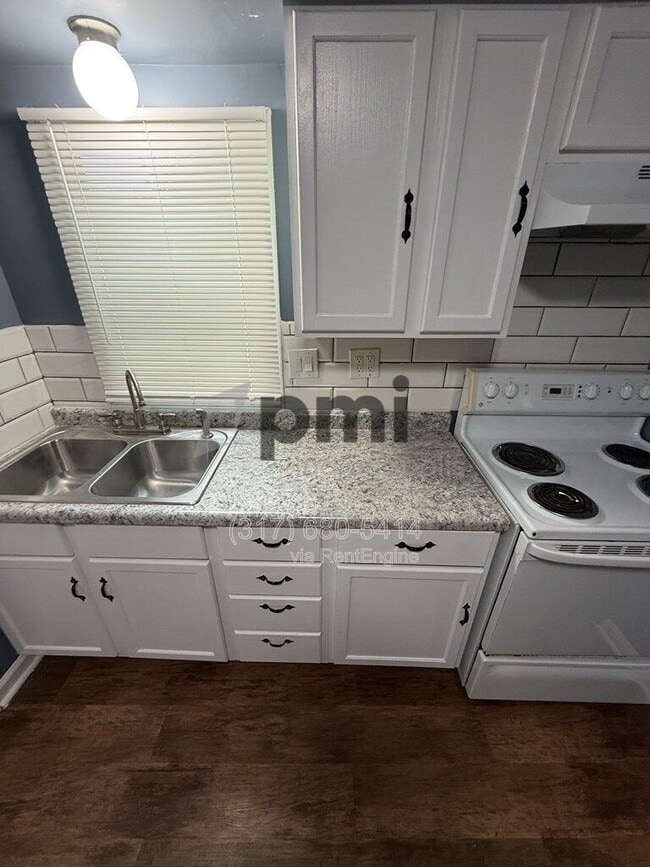 Photo - 511 S Pennsylvania St