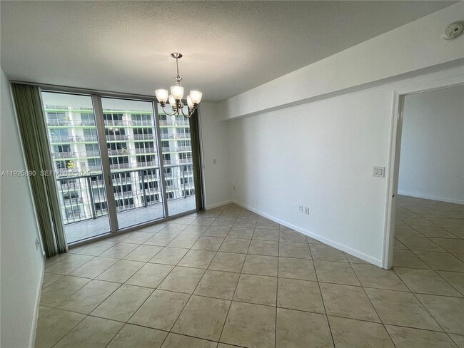 Photo - 1750 N Bayshore Dr Unit 3009