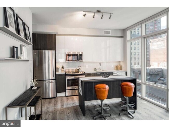 Building Photo - 1213 Walnut St Unit 1B-0902 Rental