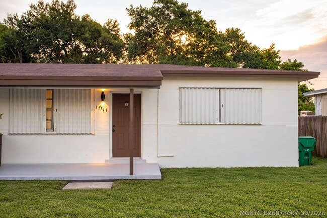 Photo - 15741 NW 38th Pl Unit B