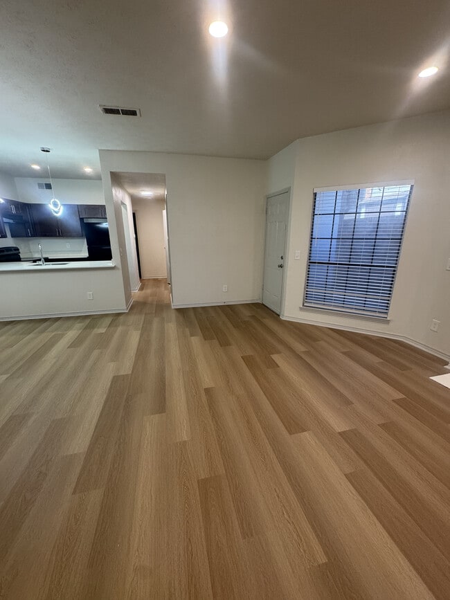 Vista Isle Apartments