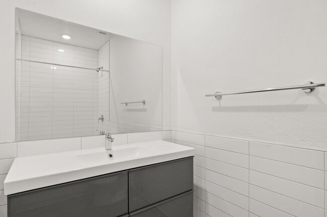 505 Central Lofts