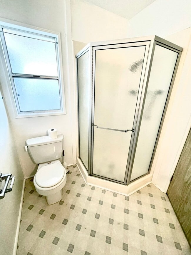 Photo - 444 Whispering Pines Dr